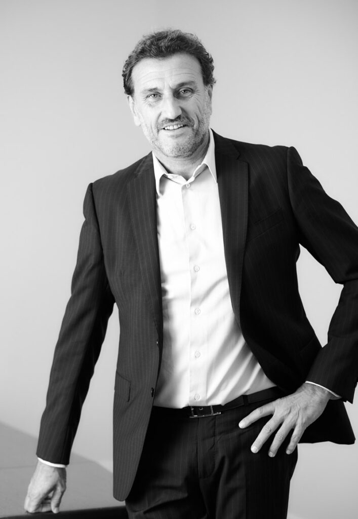 abogado Eladio Sánchez en la ciudad de Bilbao