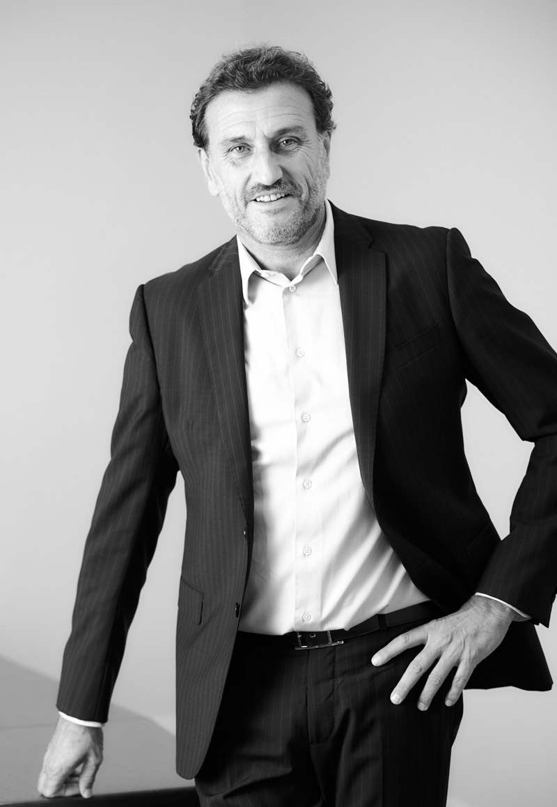 abogado Eladio Sánchez en la ciudad de Bilbao